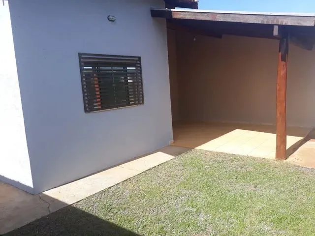 Imagem 3: Casa com Suíte e Closet