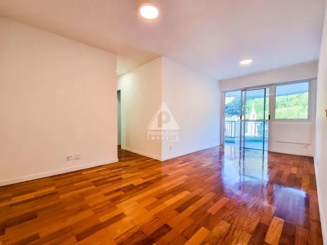 Imagem: Privilegio Imóveis Vende Apartamento com