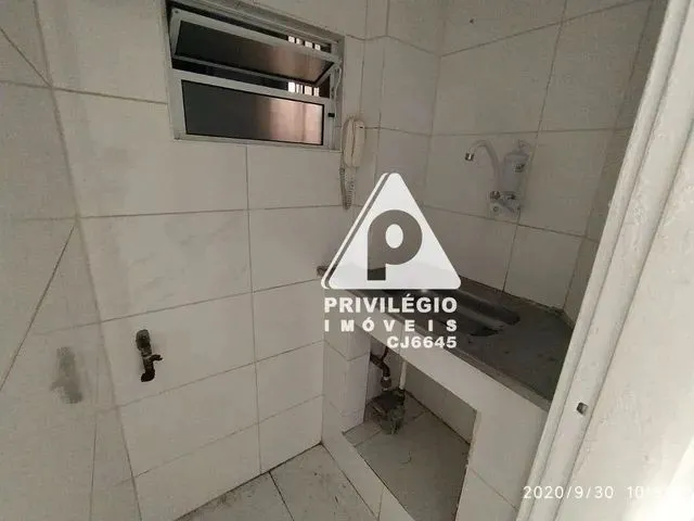 Imagem 2: Kitnetconjugado À Venda, Glória - Rio de Janeiro/Rj