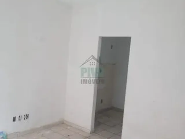 Imagem 13: Casa Geminada de 02 Quartos no Bairro Jaqueline!