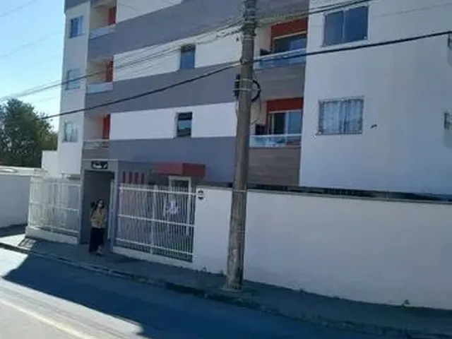 Imagem: O apartamento possui 2 Dormitórios, 1 Banheiro, 1 Vaga na
