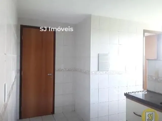 Imagem 4: Apartamento para Aluguel Tem 115 Metros Quadrados com 3 Quartos em Salinas - Fortaleza - C