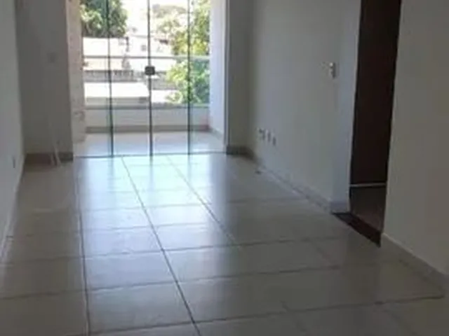 Imagem 5: Alugo Apartamento de 2 Quartos com Sacada no Bairro Coqueiral