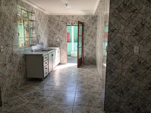 Imagem 14: Casa para Aluguel em Cajuru - Curitiba - Pr