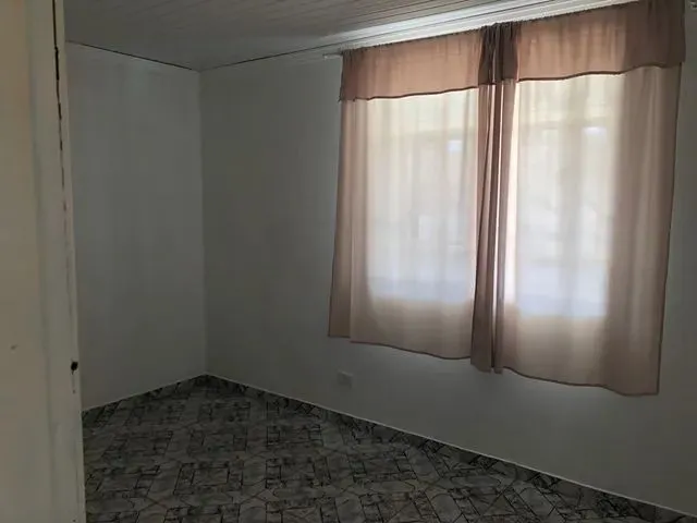 Imagem 5: Casa para Aluguel em Cajuru - Curitiba - Pr