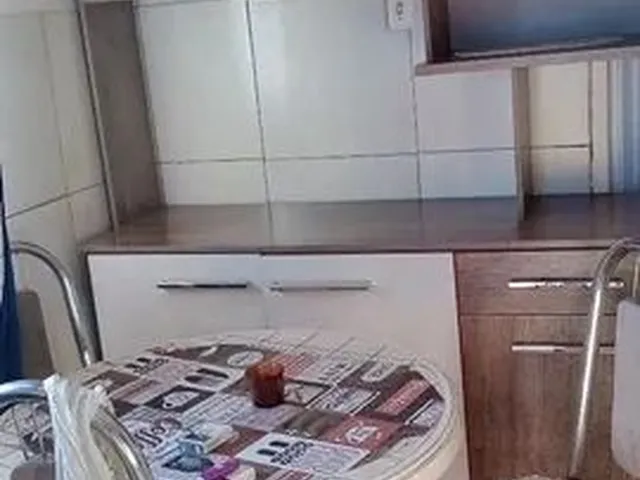 Imagem 5: Alugo Kitinet Casa com 2 dormitórios