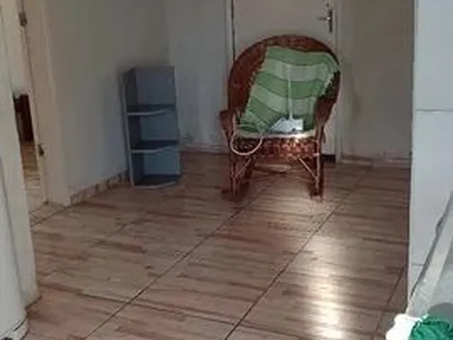 Imagem 3: Alugo Kitinet Casa com 2 dormitórios