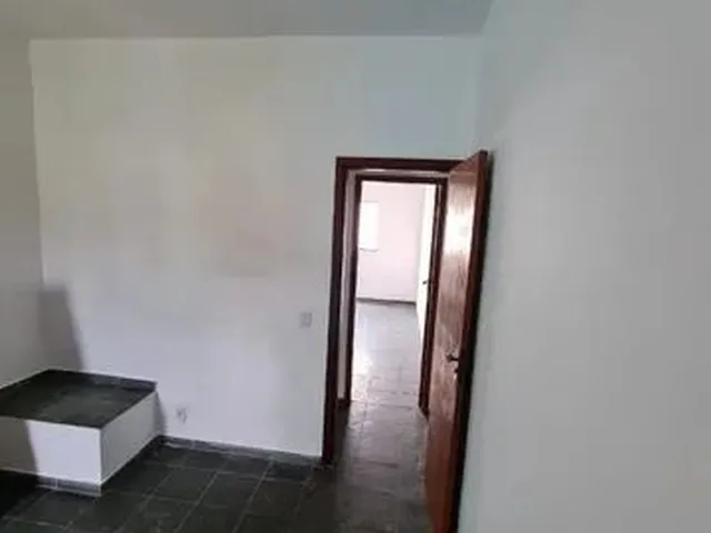 Imagem 3: Casa Dois Quartos em Santissimo