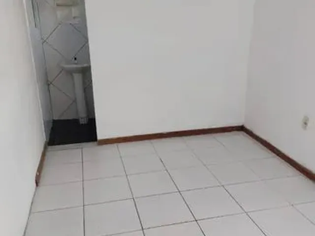 Imagem: Quarto e Sala em Abrantes