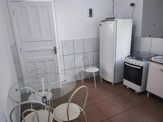 Imagem: Alugo Kitineti com Móveis