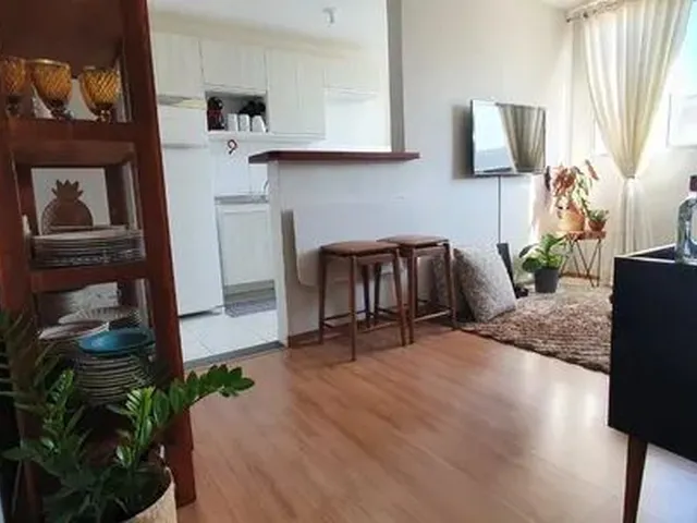 Imagem: O apartamento possui 2 Dormitórios, 1 Banheiro, 1 Vaga na