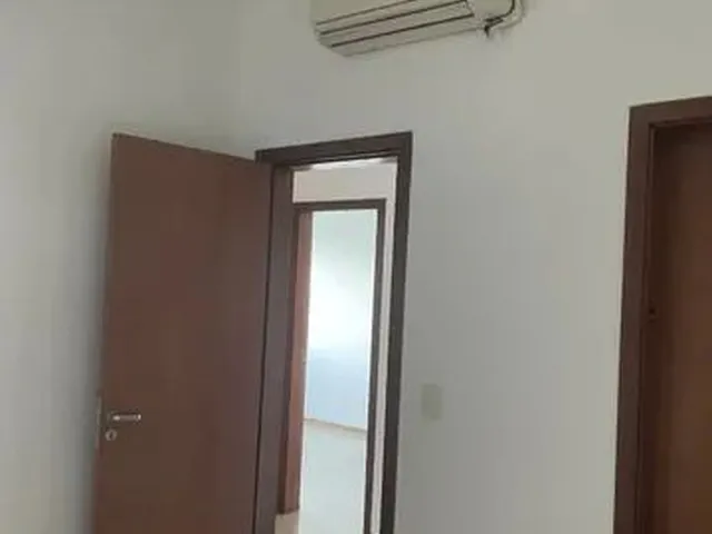 Imagem 12: Apartamento com Armários e Climatizado 94M2