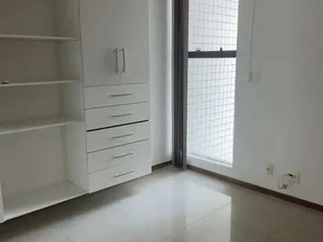 Imagem 13: Apartamento com Armários e Climatizado 94M2