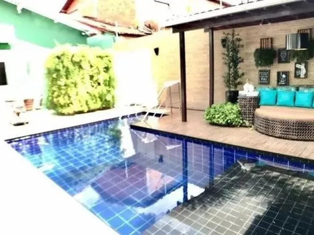 Imagem 1: Casa com 5 Quartos, Academia, Piscina, Poço, Cond. Fechado / Jardim Amazônia