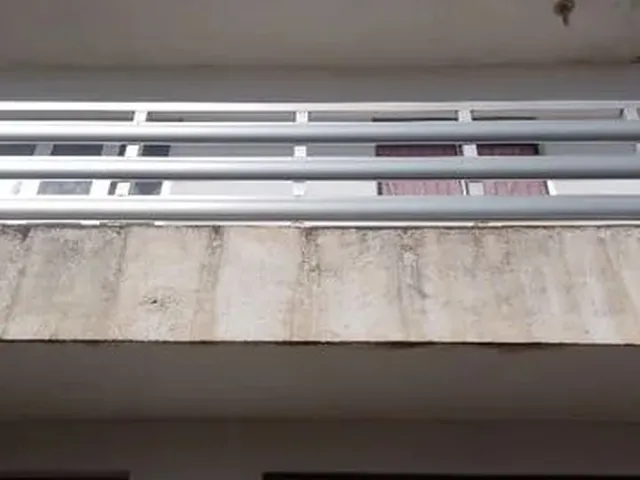 Imagem: A casa possui 2 Dormitórios, 2 Banheiros, 1 Vaga na