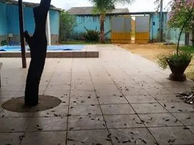 Imagem: Vende-Se Uma Casa/Aceitamos Fgts Como Entrada