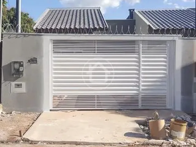 Imagem: Casa com 03 Dormitórios Sendo 01 Suíte