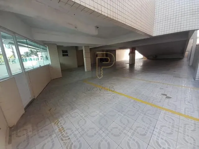 Imagem: O apartamento possui 2 Dormitórios, 1 Banheiro, 1 Vaga na