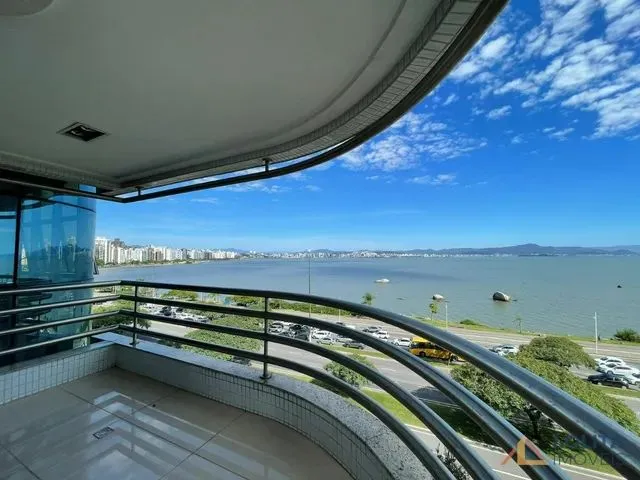 Imagem: Apartamento de Luxo À Venda na Agronômica