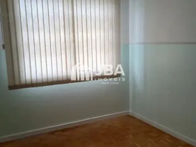 Imagem 2: Curitiba - Sobrado Padrão - Boqueirão
