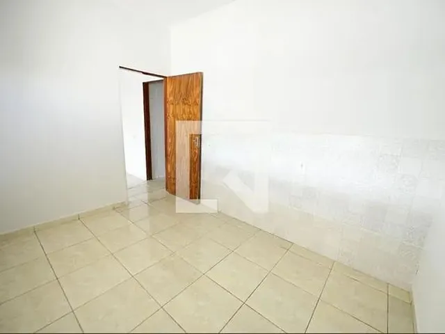 Imagem 9: Casa para Aluguel - Parque Trindade, 2 Quartos, 78 M2