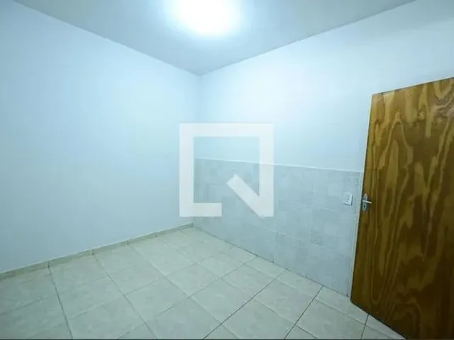 Imagem 3: Casa para Aluguel - Parque Trindade, 2 Quartos, 78 M2