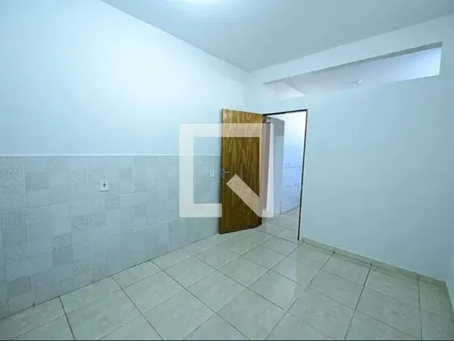 Imagem 2: Casa para Aluguel - Parque Trindade, 2 Quartos, 78 M2