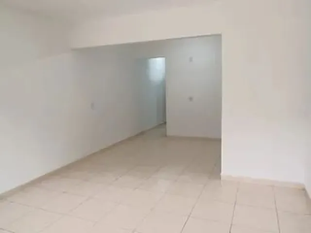 Imagem 10: Casa 2 Quartos, com Garagem e Quintal
