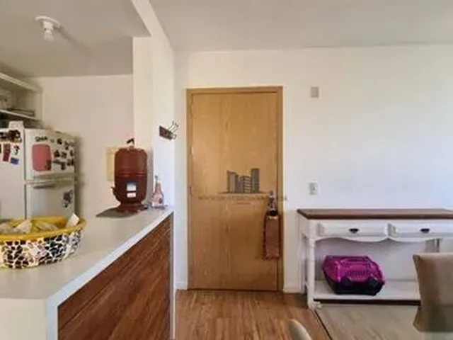 Imagem 3: Apartamento Semimobiliado de 03 Dormitórios, Suíte, 01 Vaga/Descoberta Simples, No