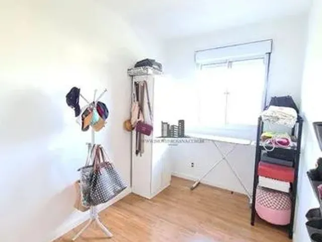 Imagem 6: Apartamento Semimobiliado de 03 Dormitórios, Suíte, 01 Vaga/Descoberta Simples, No