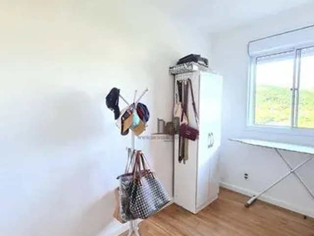 Imagem 7: Apartamento Semimobiliado de 03 Dormitórios, Suíte, 01 Vaga/Descoberta Simples, No