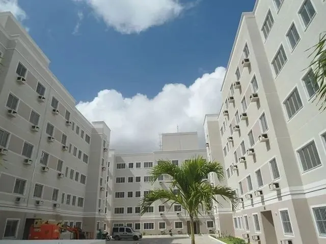 Imagem 2: Excelente Apartamento com 2 Quarto Sendo 1 Suíte, Wc Social, Armários, 1 Vaga, Área