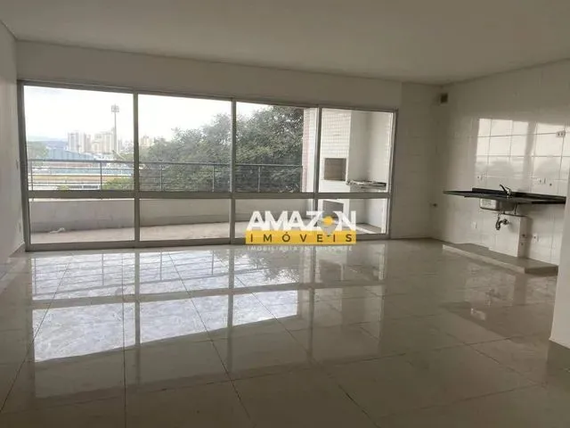 Imagem: Apartamento com 4 Dormitórios, 155 M²