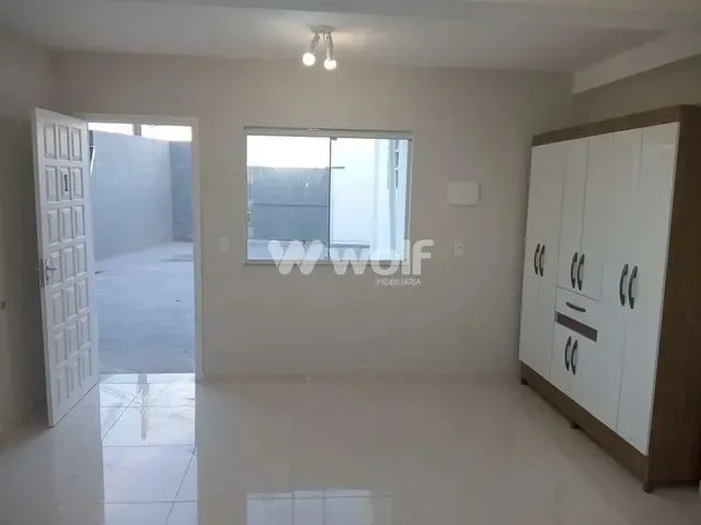 Imagem: Novo e Lindo Studio em Capoeiras