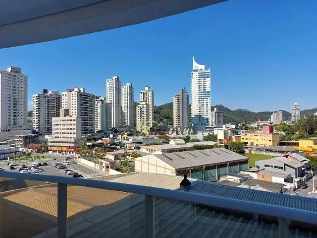 Imagem: Apartamento Semi-Mobiliado com 2 Suítes