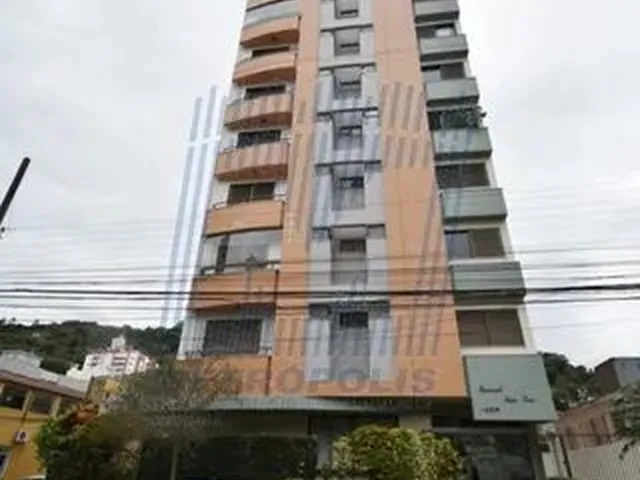 Imagem 1: Apartamento com 2 Quartos para Alugar por R$ 2600.00, 78.34 M2 - Centro - Florianopolis/Sc