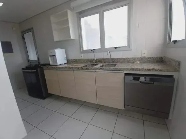 Imagem 9: Cond. Coral Gables. Alugo Apto Mobiliado com 3 Quartos+ Escritorio