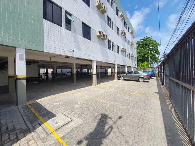 Imagem 9: Apartamento para Aluguel com 76 Metros Quadrados com 2 Quartos em Casa Caiada - Olinda - P