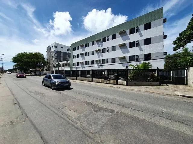 Imagem 4: Apartamento para Aluguel com 76 Metros Quadrados com 2 Quartos em Casa Caiada - Olinda - P