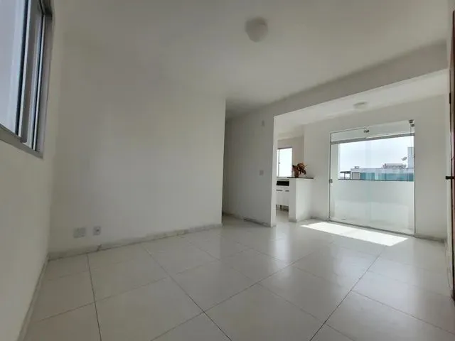 Imagem: Apartamento para Aluguel com 3 Quartos em