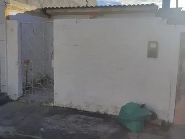 Imagem 2: Casa C/2 Quartos!! Próxima Ao Colégio 29 de Julho!! 820,00