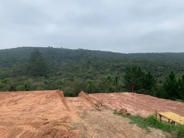 Imagem: Terreno a Venda Pronto para Construir