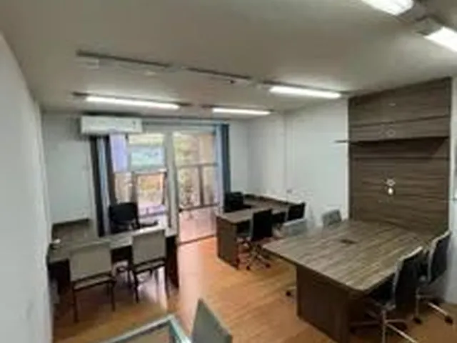 Imagem: Sala Comercial Mobiliada na Reta da Penha