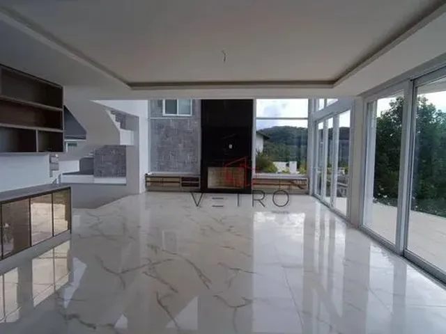 Imagem 2: Casa no Condomínio Alphaville em Gramado!