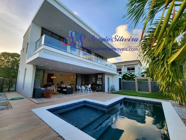 Imagem: Belíssima Casa com 4 Suítes e Piscina