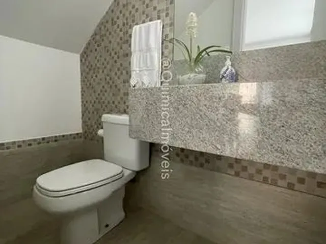 Imagem 2: Casa para Venda em Juiz de Fora, São Pedro, 4 Dormitórios, 3 Suítes, 7 Banheiros, 4