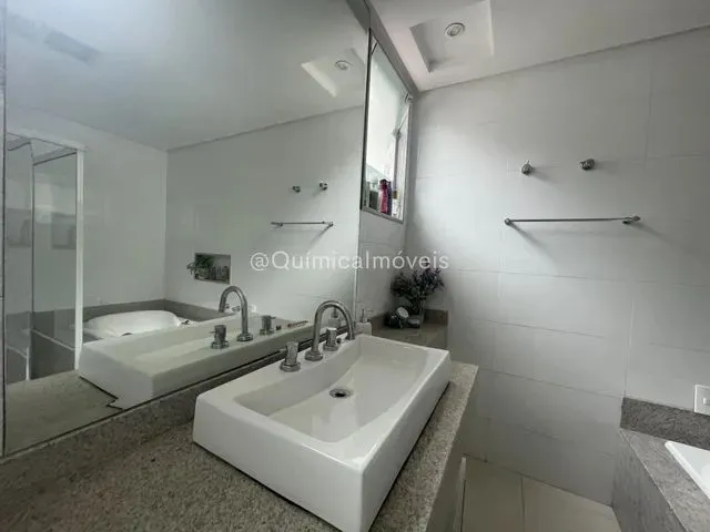 Imagem 10: Casa para Venda em Juiz de Fora, São Pedro, 4 Dormitórios, 3 Suítes, 7 Banheiros, 4