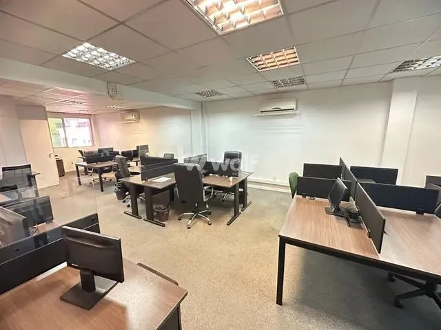 Imagem 4: Andar Corporativo - 165M2 - Mobiliado - 04 Bwc