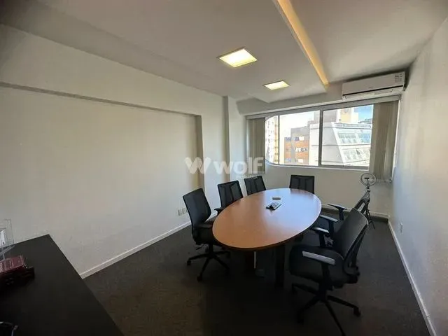 Imagem 8: Andar Corporativo - 165M2 - Mobiliado - 04 Bwc