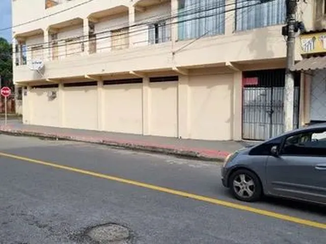 Imagem 2: Casa com 3 Pavimentos - Barcelona, Serra/Es